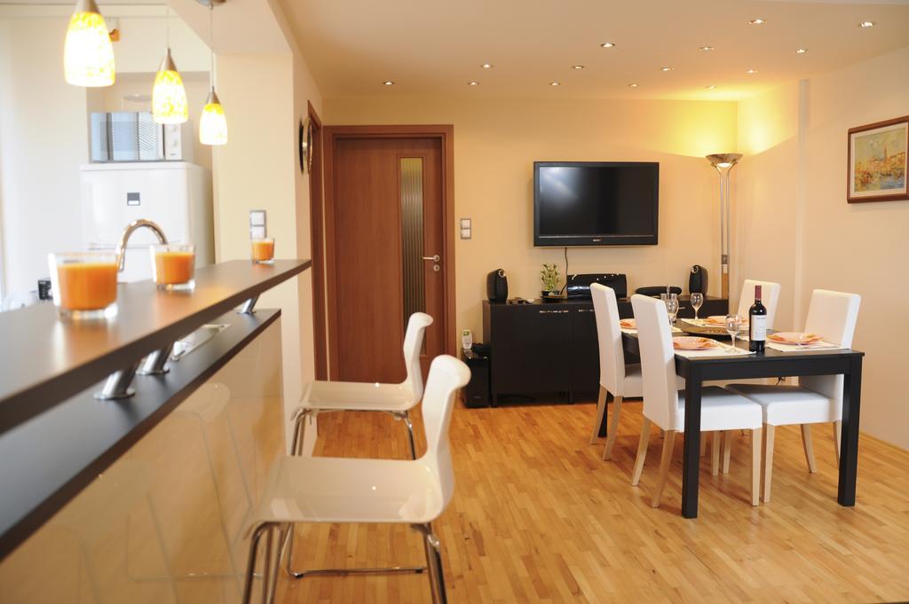 Derelli Elegance Apartment Sofía Habitación foto